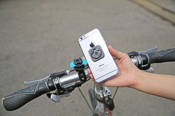 Клипса для установки телефона на держатели X-Guard