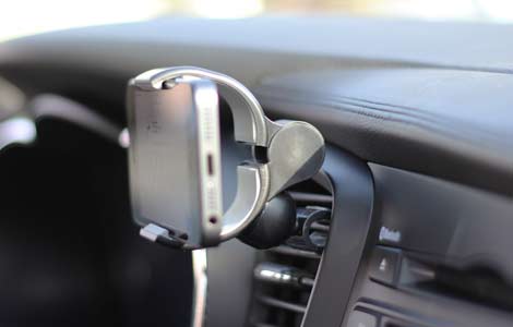 Автомобильные держатели